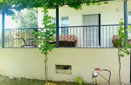 Vedzebi House | Peaceful 3-bedroom house perfect for relaxing stays in Martkopi