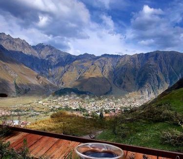Stepantsminda House | Peak House