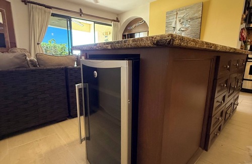 Los Cabos Condo | Prime Front-Row Studio/Direct Palapa & Ocean Views