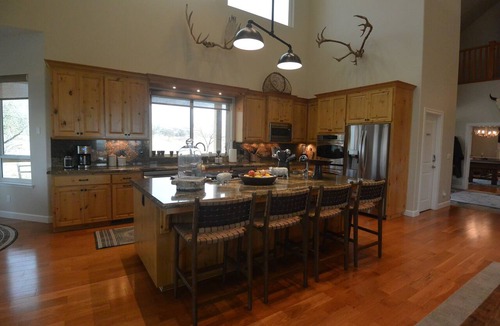 Coarsegold House | Private 100 acre Ranch - short drive to Yosemite and Bass Lake!