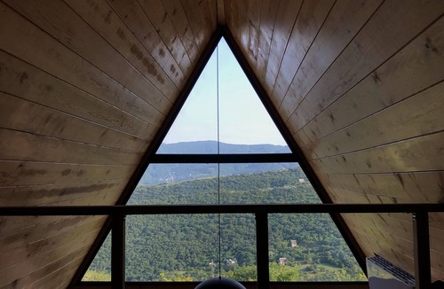 Mtskheta Cottage | Private cottage in Tbilisi, view of the mountains w/2 bedroom and fireplace