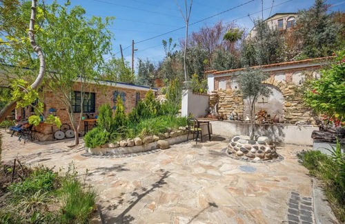 Tbilisi House | Private Modern Villa with Tennis court