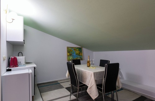 Vake-Saburtalo Villa | Quaint 2-bedroom villa in T'bilisi