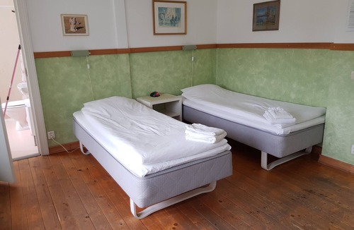 Norra Fagelas Bed & Breakfast | Röda Stallet B&B