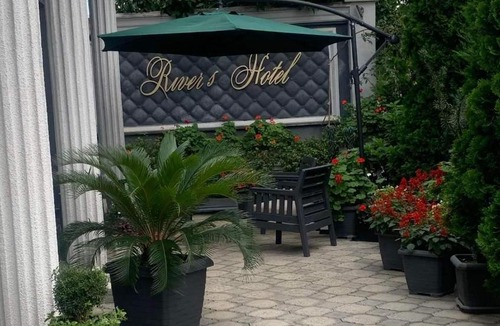 Zugdidi Hotel | River S hotel