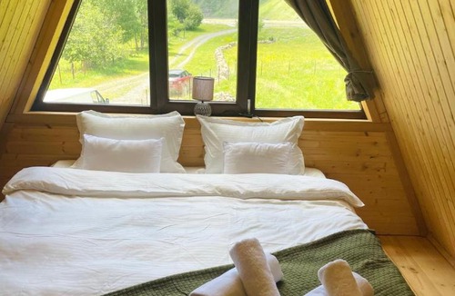 Kazbegi Ski Chalet | River View Cabin Kazbegi