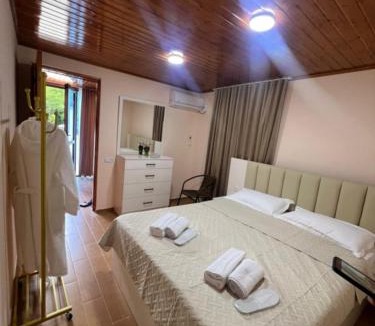 Martivili House | RIVERSIDE Cottage