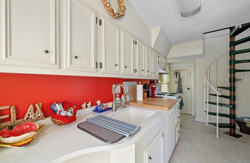 Gloucester Apartment | Rocky Neck Hideaway on Wonson Cove
