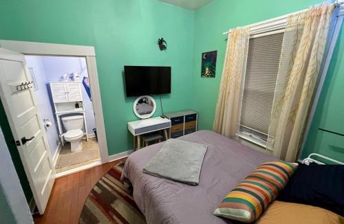 Mount Baker House | Room at 4114