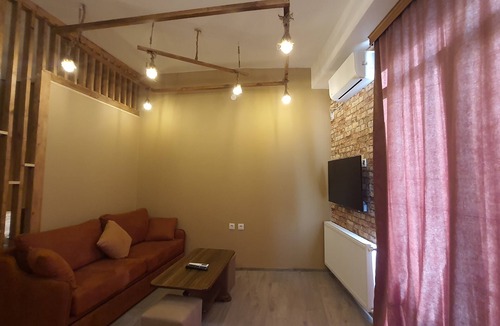 Avlabari Apartment | Royal Apartment -Old Tbilisi 73A