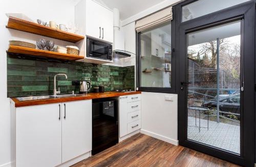 Chugureti Apartment | Sakhli 62/64