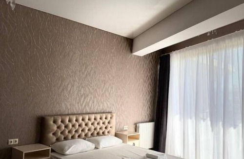 Vake-Saburtalo Hotel | Shato Mash
