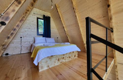 Kobuleti Ski Chalet | Shuamta cottage