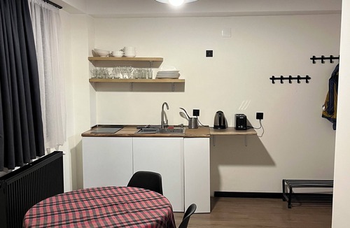 Kazbegi Apartment | ski retreat apt. with balcony