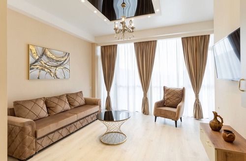 Didube Hotel | Sky By The River Boutique Hotel, Tbilisi 5 minutes to Bazar, University,Old city