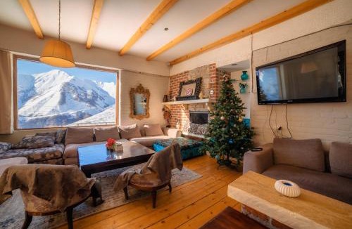 Kazbegi Ski Chalet | Snow Time Cottage