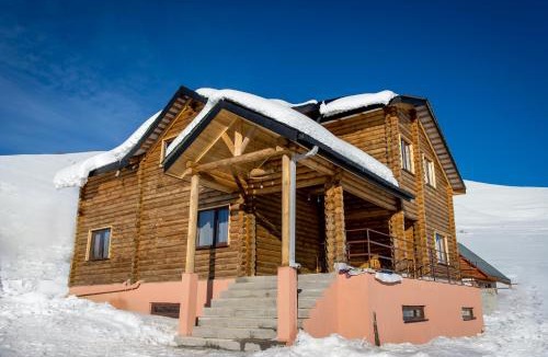 Ganisi Ski Chalet | Snow Time Eco Chalet
