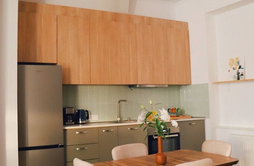 Avlabari Apartment | Spacious Family Apartment in Avlabari, 2 Bedrooms, Fully Equipped Kitchen