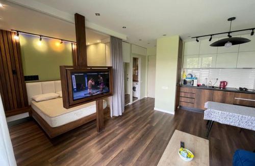 Tbilisi Apartment | Studio with Kikvidze Park view