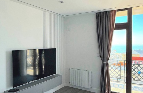 Kobuleti Apartment | Stunning Penthouse with Sea, Mountain & City Views Central Kobuleti This elegant