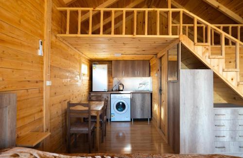 Tkibuli Ski Chalet | Sunrise Gelati