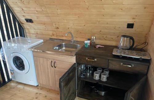 Zegaani House | Sunset Cottage Busheti