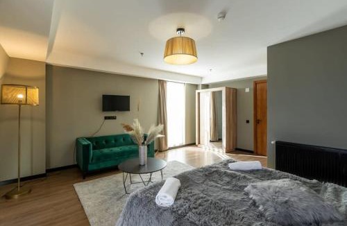 Kazbegi Apartment | Super Stylish and cozy 2 bedroom 4or6 people Apartment in key location in Marshall Gudauri Project Ski Resort