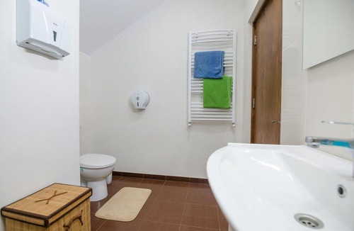 Vedzebi House | Sweet Alvani