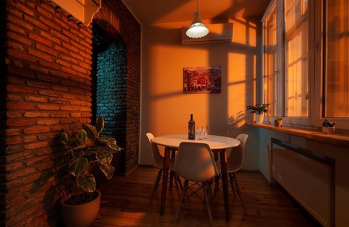 Avlabari Apartment | Tbilisi Bliss Old Town