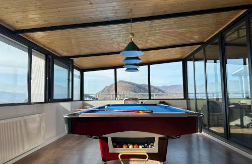 Eniseli House | Terrace Eniseli