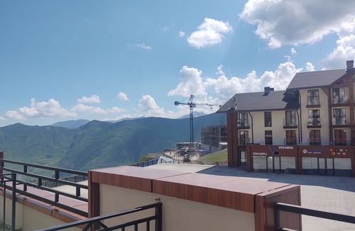 Dusheti Condo | Terrace Rooms - Luxurious Room