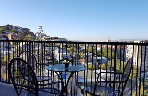 Old Tbilisi Apartment | The The Spirit of Old Tbilisi offers a spacious apartment in Tbilisi City.