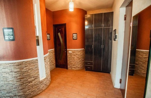 Tbilisi Apartment | This is a cozy apartment is in the new building in the Old Tbilisi district.