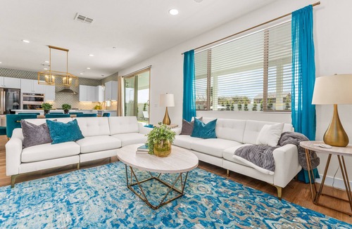 Coachella House | Turquoise Dream - Brand New, Close to festivals, Oversized Pool + golf + 3miles from festivals