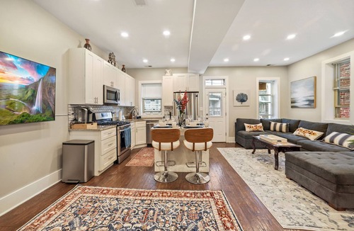 Kingman Park Apartment | Unwind in Tranquility: Blocks from Capitol Hill and H Street Corridor Retreat