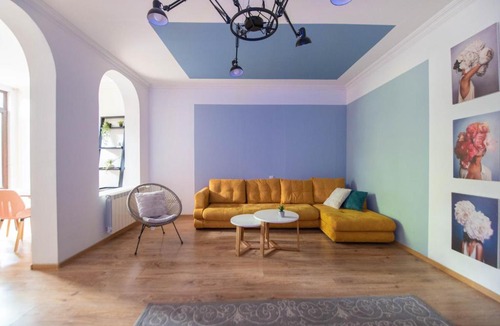 Avlabari Apartment | Veranda House on Samreklo 25