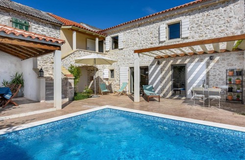 Nin Villa | Villa Dvori