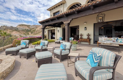 Palmilla Villa | Villa Alba - Expansive Home Boasting Breathtaking Ocean Views!