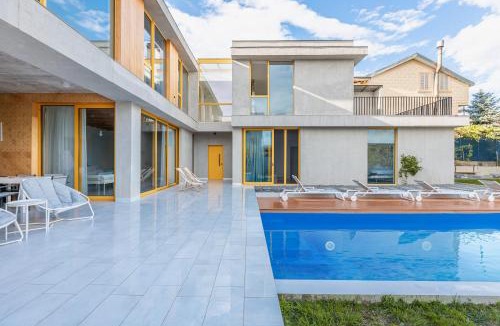 Tbilisi Villa | Villa Tabori Hill - 3BR Luxury Villa in Tbilisi