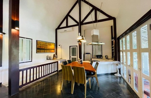 Luang Prabang Villa | Villa Visoun - River Front Luang Prabang Town