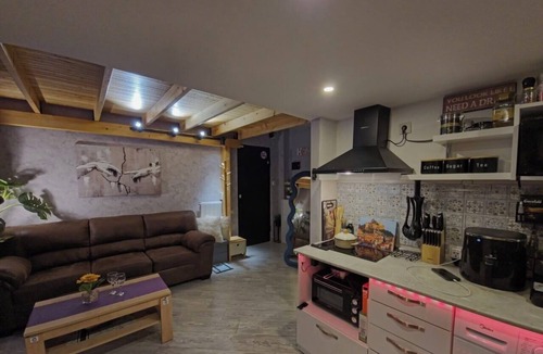 Tbilisi Apartment | Warm Private JACUZZI Apartment - TBILISI by N A T Suite