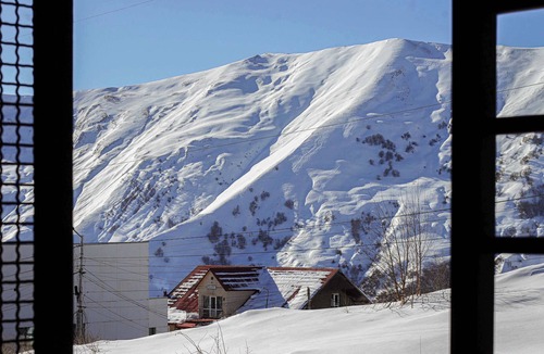 Kazbegi Apartment | Wehost - Cozy Studio Apartment In Gudauri