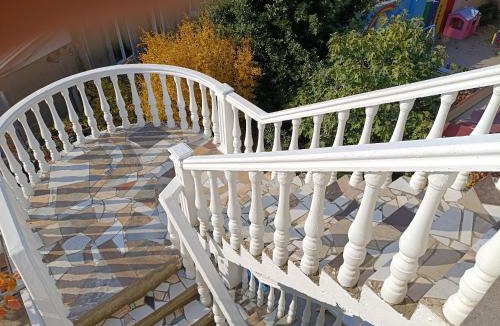 Tbilisi House | Why Me Eco-friendly Rooms - metro access