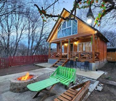 Mtskheta Apartment | Wooden House Kopiti