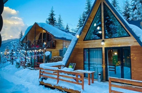 Bagvdanari Cottage | Wooden Huts in Mestia