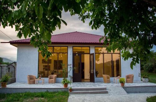Vedzebi House | ZHEBOTA Hotel