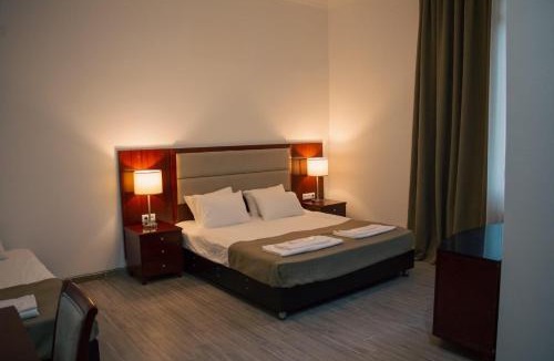 Vedzebi House | ZHEBOTA Hotel