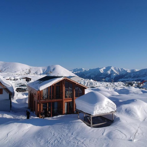 Gudauri Log Inn