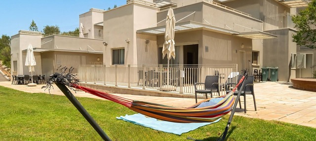 Mamad Keshet Eilon Tranquil Garden Villa in Eilon