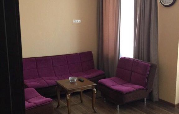 Квартира 105 кв.м. на Х.Абашидзе рядом с Парком